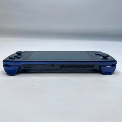 AYANEO AIR Handheld SteamOS Console, AMD Ryzen 5 5560U, 16GB, 512GB, Polar Black - Thumbnail 3