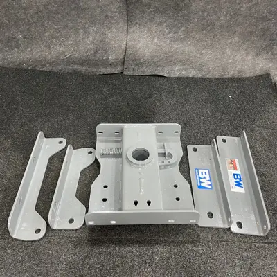 B&W GNRC816 Turnoverball Gooseneck Hitch Kit for GNRM1117 Compatible Trucks - Thumbnail 3