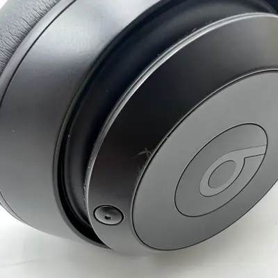 Beats by Dr. Dre Studio Pro Wireless Over-Ear Headphones, Black, Bluetooth - Thumbnail 6