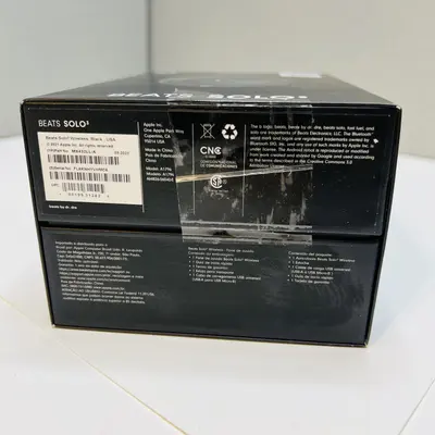 Beats Solo3 Wireless Headphones - Black, Bluetooth, New Open Box - Thumbnail 4