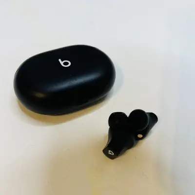 Beats Studio Buds True Wireless Noise Cancelling Earbuds (Black) - Thumbnail 6