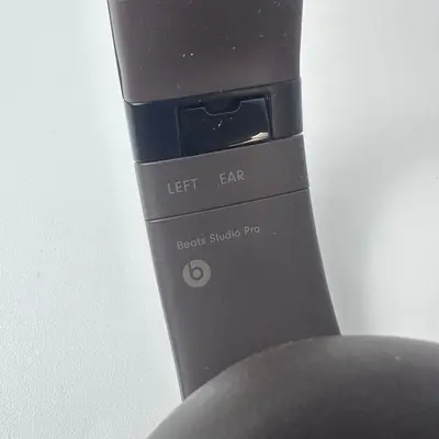 Beats Studio Pro Wireless Over Ear Headphones Deep Brown ANC Spatial Audio - Thumbnail 5