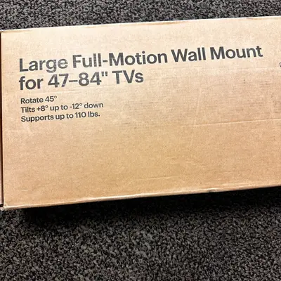 Best Buy Essentials Large Full-Motion TV Wall Mount for 47"-84" Flat Screen TVs - Thumbnail 6