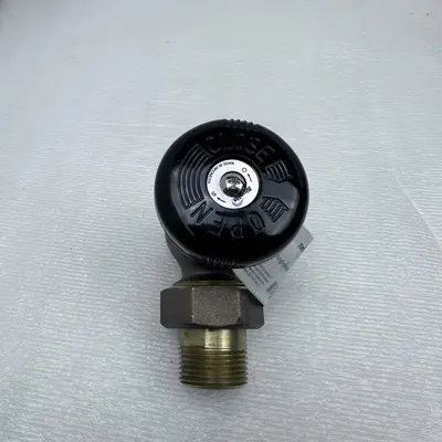 Bluefin RVST100 1" (FIP x Male Union) Brass Steam Radiator Angle Valve - Thumbnail 4