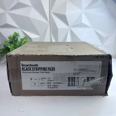 Boardwalk Black Stripping Pads 13 Inch Floor Cleaning Discs Carton of 5 - Thumbnail 8