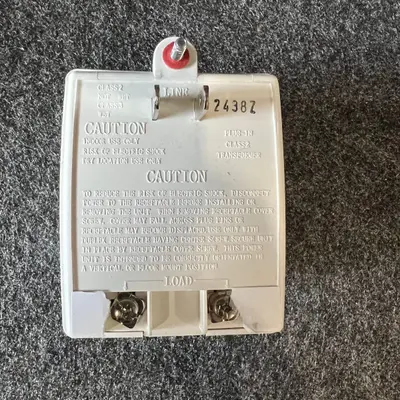 Bosch D1640 Plug-In Transformer 16.5VAC 40VA - Thumbnail 3