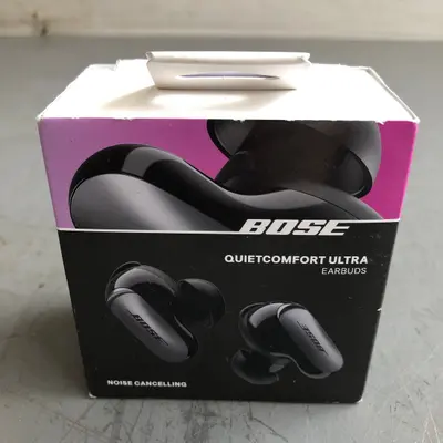 Bose QuietComfort Ultra Earbuds True Wireless Bluetooth Noise Cancelling, Black - Thumbnail 3