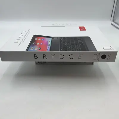 Brydge Series II Wireless Keyboard for iPad Air & 10.5" iPad Pro – Gray - Thumbnail 2