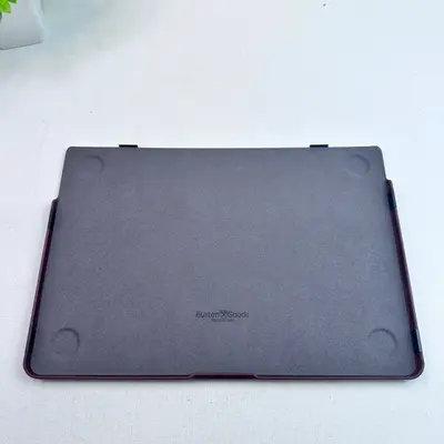 Burton Goods Luxury Leather Slim Case for MacBook Air 13" - Thumbnail 7