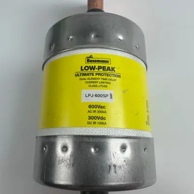 Bussmann LPJ-600SP Low-Peak Class J Fuse 600 Amp 600Vac 300Vdc Dual-Element - Thumbnail 2
