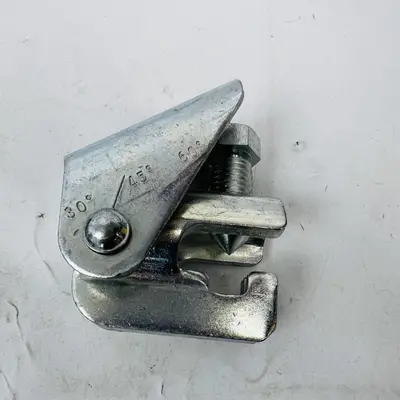 Caddy Universal Attachment 1/2" (13mm) Bold Hole Electro Galvanized (Qty: 7) - Thumbnail 1