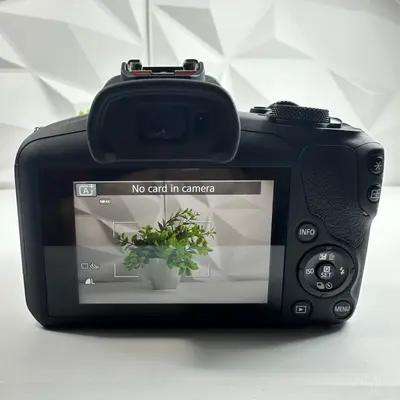 Canon EOS R100 Mirrorless Camera Kit with RF-S 18-45mm F4.5-6.3 IS STM Lens - Thumbnail 3