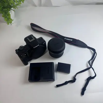 Canon EOS R50 Mirrorless Digital Camera with RF-S 18-45mm F4.5-6.3 IS STM Kit - Thumbnail 2