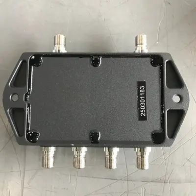 Channel Master CM-3424 TV Antenna Booster 4-Port Distribution Amplifier - Thumbnail 3