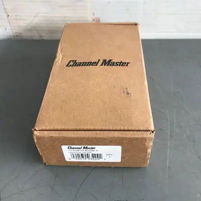 Channel Master CM-3424 TV Antenna Booster 4-Port Distribution Amplifier - Thumbnail 7