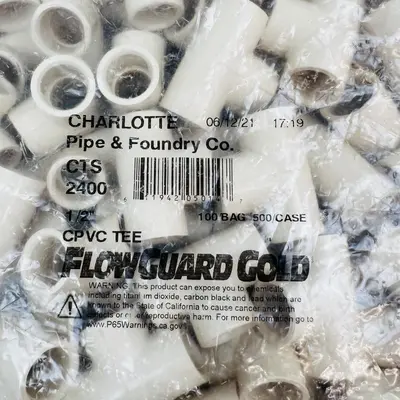 Charlotte Pipe FlowGuard Gold 1/2" CPVC Tee CTS 2400 (100-Pack) - Thumbnail 4
