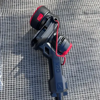 CRAFTSMAN V20 13" Cordless String Trimmer Kit CMCST901M1 With 4.0Ah Battery - Thumbnail 8