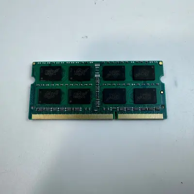 Crucial 8GB DDR3L 1600MHz PC3L-12800S SO-DIMM Laptop RAM - Thumbnail 2