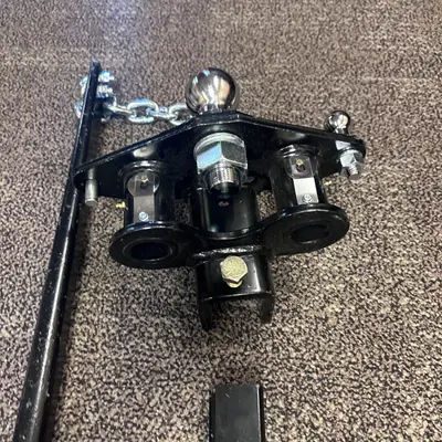 CURT 17063 Round Bar Weight Distribution Hitch Sway Control 14000 lbs Trailer - Thumbnail 7