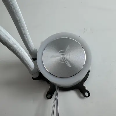 CyberPowerPC MasterLiquid 360mm White AIO CPU Liquid Cooler 3x 120mm Fans - Thumbnail 7