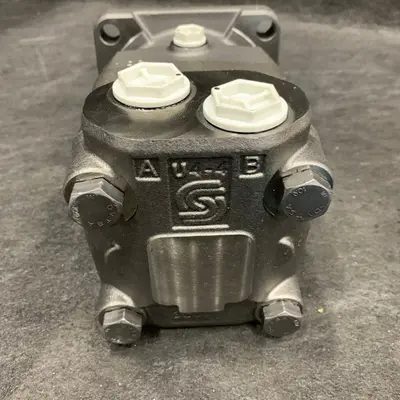 Danfoss OMT Series Hydraulic Motor - Orbital Splined Shaft Heavy Duty - Thumbnail 3
