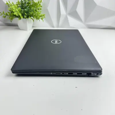Dell Latitude 3520 Laptop, 15.6" FHD, i5-1135G7, 16GB, 256GB SSD - Thumbnail 4