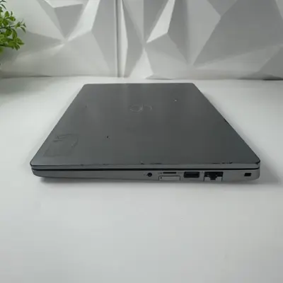 Dell Latitude 5310 Laptop, 13.3" FHD, i7-10610U, 16GB, 256GB SSD *Pls READ* - Thumbnail 7