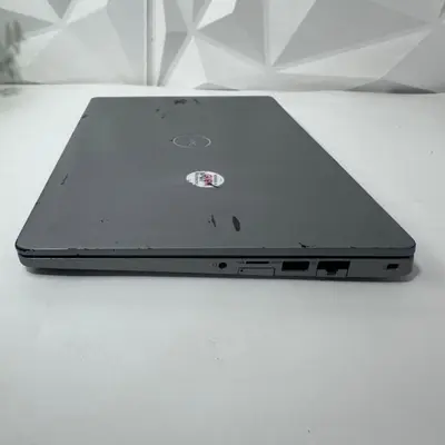 Dell Latitude 5310 Laptop, 13.3" FHD, i7-10610U, 16GB, 256GB SSD, Win 11 Pro - Thumbnail 3