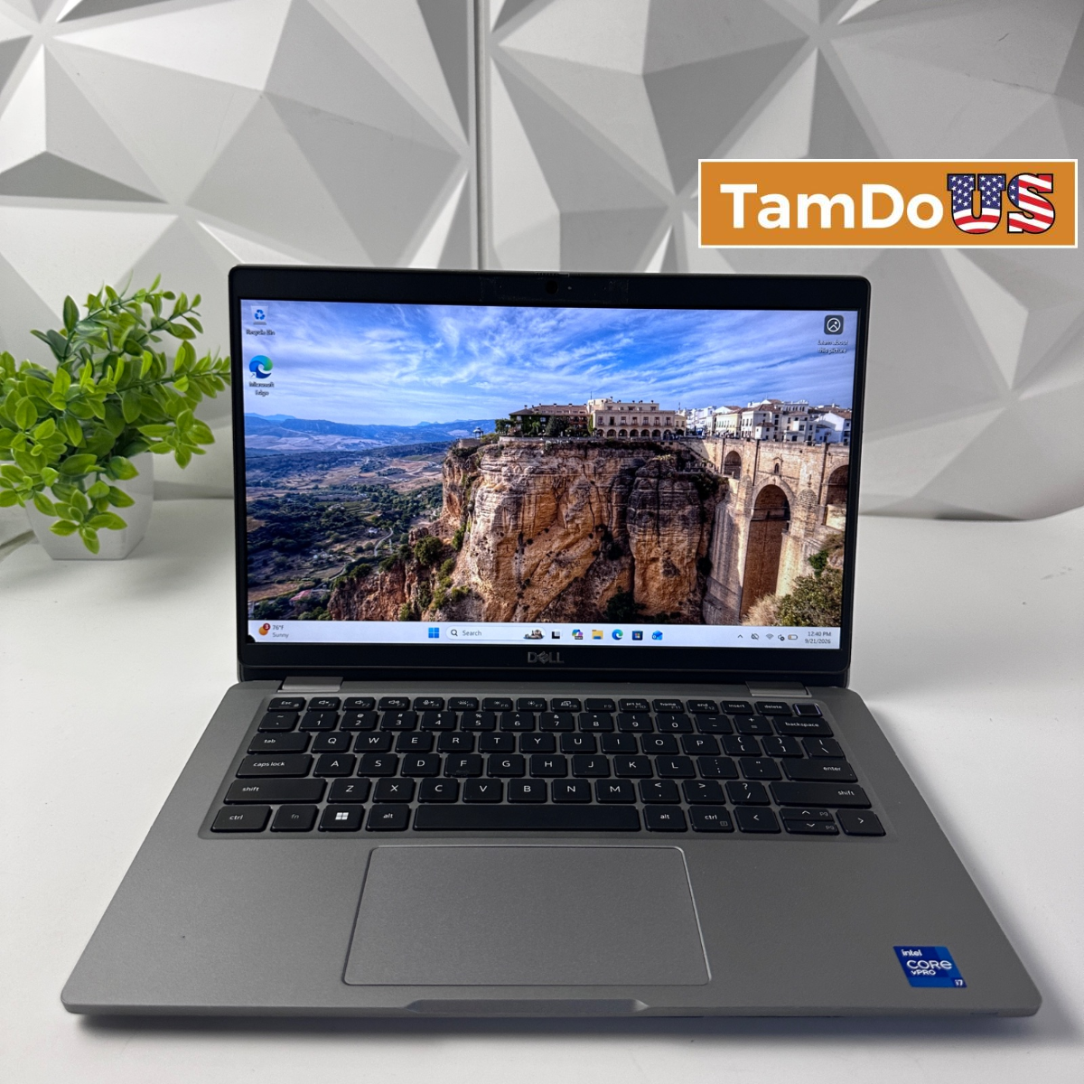 DELL Latitude 5320 Laptop, 13.3" FHD, i7-1185G7, 16GB, 512GB NVMe *Pls READ* - Photo 1 - Real photo at TamDo.us
