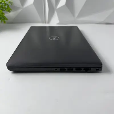 Dell Latitude 5400 Laptop, 14" FHD, i5-8265U, 16GB RAM, 256GB SSD, Win 11 Pro - Thumbnail 2