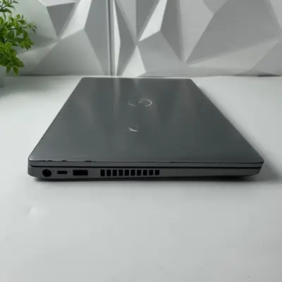 Dell Latitude 5410 Laptop, 14" FHD, i5-10310U, 16GB RAM, 256GB SSD, Win 11 Pro - Thumbnail 2