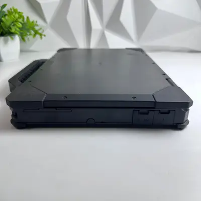 Dell Latitude 5430 Rugged 14" FHD, i7-1185G7, 16GB, 1TB SSD Heavy Duty Laptop PC - Thumbnail 7