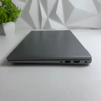 DELL Latitude 5450 Laptop, 14" FHD, Ultra 5 135U, 16GB DDR5, 256GB, Win 11 Pro - Thumbnail 4