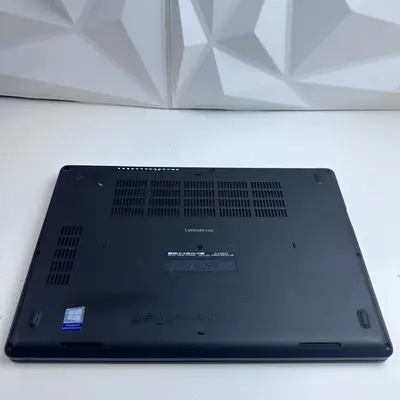 DELL Latitude 5490 14-inch Laptop, i5-7300U, 16GB, 256GB SSD - Thumbnail 6