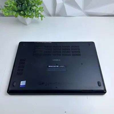 DELL Latitude 5490 Laptop, 14" HD, i5-7300U, 16GB, 256GB SSD - Thumbnail 10