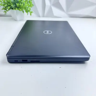 DELL Latitude 5490 Laptop, 14" HD, i5-8350U, 16GB, 256GB SSD - Thumbnail 4
