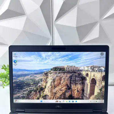 DELL Latitude 5490 Laptop, 14" HD, i5-8350U, 16GB, 256GB SSD - Thumbnail 8