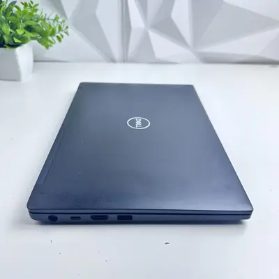 DELL Latitude 7390 Laptop, 13.3" FHD, i7-8650U, 16GB, 256GB SSD - Thumbnail 3