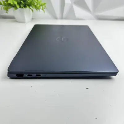 Dell Latitude 7440 Laptop, 14" FHD Touch, i7-1365U, 32GB, 256GB SSD - Thumbnail 3