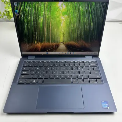 Dell Latitude 7440 Laptop, 14" FHD Touch, i7-1365U, 32GB, 256GB SSD - Thumbnail 10