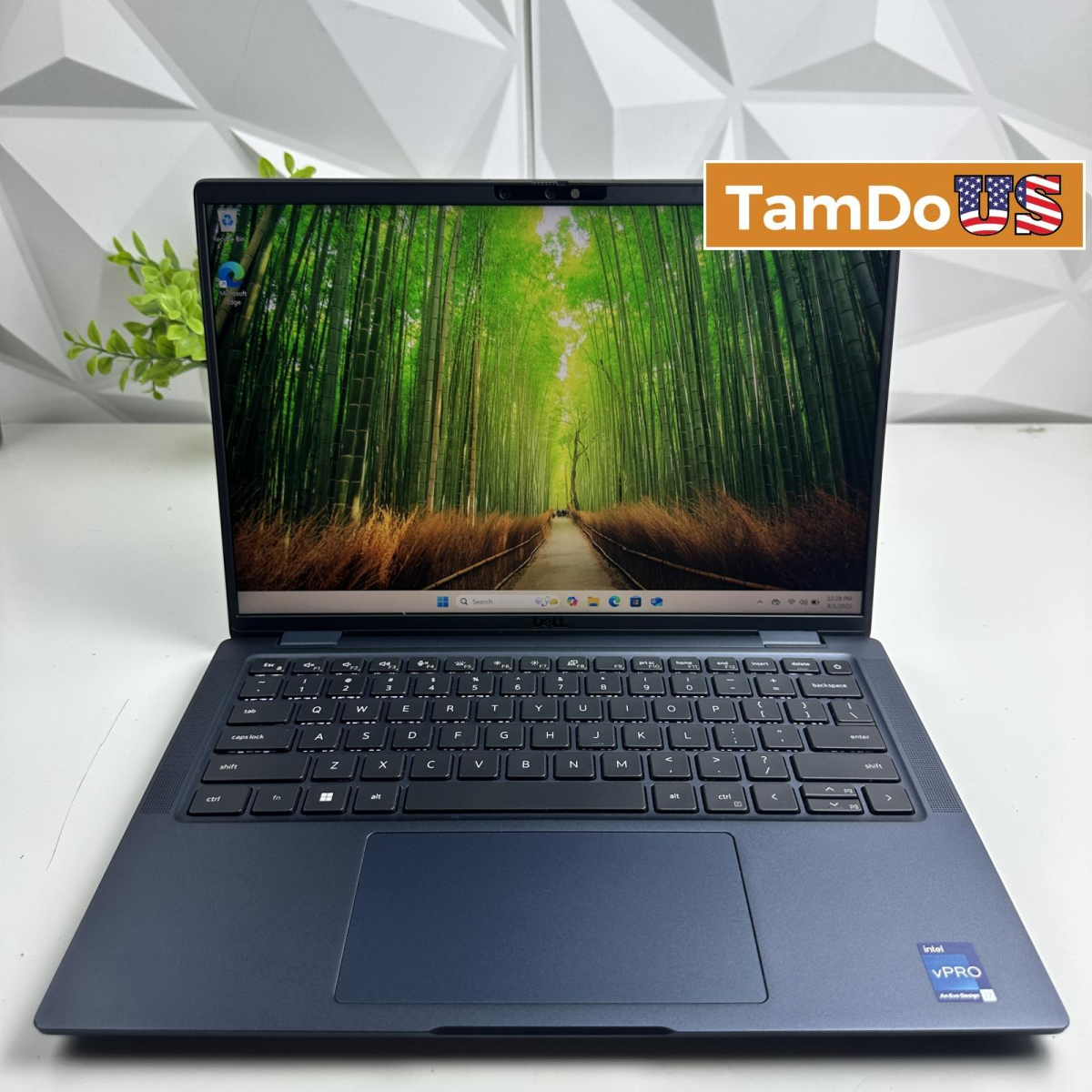 Dell Latitude 7440 Laptop, 14" FHD Touch, i7-1365U, 32GB, 256GB SSD - Photo 1 - Real photo at TamDo.us