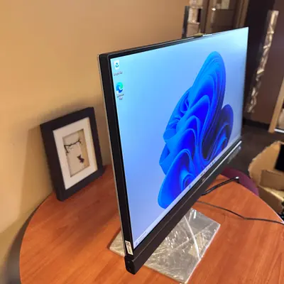 Dell OptiPlex 7420 AIO Plus 23.4" FHD, i7-14700, 16GB DDR5, 512GB SSD *Pls READ* - Thumbnail 3