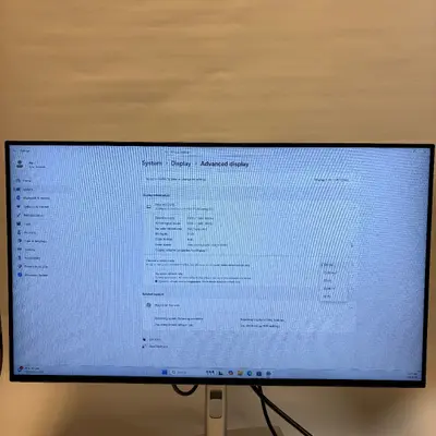 Dell P2725HE 27" QHD IPS USB-C Monitor 2560x1440 - Thumbnail 5