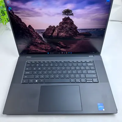 Dell Precision 5680 16" FHD+ i7-13800H, 64GB DDR5, 512GB, RTX 2000 *Pls READ* - Thumbnail 8