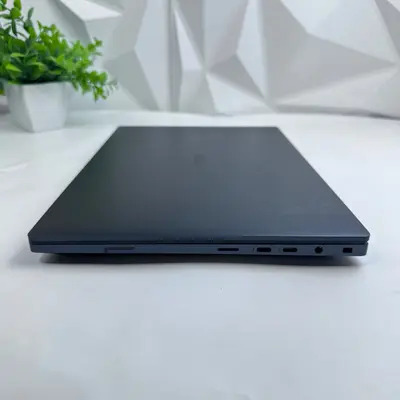 Dell Pro Max 14 Premium 14" FHD+, Ultra 7 265H, 32GB, 1TB SSD, RTX Pro 1000 - Thumbnail 4