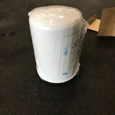 Donaldson P551352 Engine Oil Filter Spin On Full Flow - Thumbnail 2