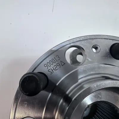 Duralast DL900013 Wheel Bearing & Hub - Thumbnail 5