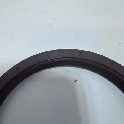 Duralast Engine Crankshaft Seal 710520 - Thumbnail 5
