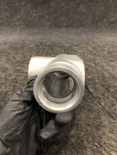 EATON TB57 1-1/2" Conduit Outlet Body, Type T, Aluminum, Threaded - Thumbnail 4