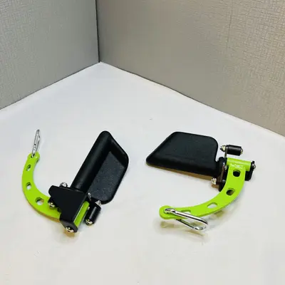 Ergonomic Swivel Cable Machine Handles Pair Gym Lat Pulldown Paddle Grips Green - Thumbnail 3